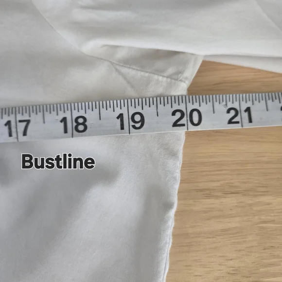 Chic White Ruffled Blouse - Picture 7 of 11